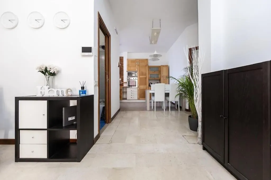 Apartment Trilocale Con Patio Esterno Lido di Ostia